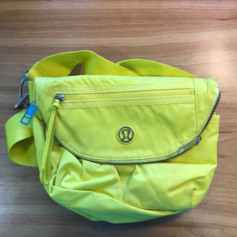 Lulu lemon Festival Bag